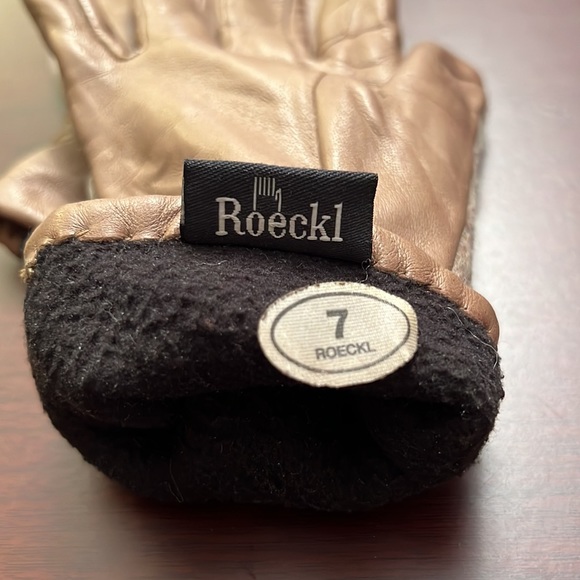 ROECKL GLOVES IN TAN - Picture 3 of 4